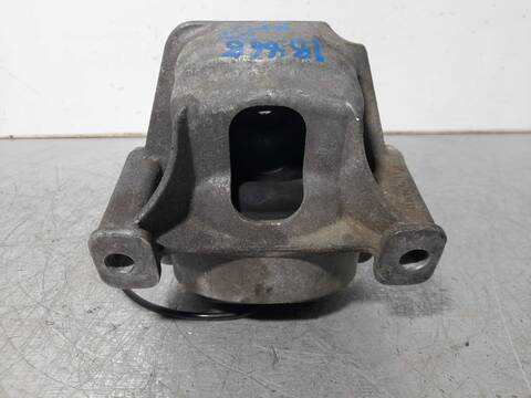 Foto 3ª: Soporte Motor Audi A4 BASICO AVANT 170CV 125KW [CAH] (2011)