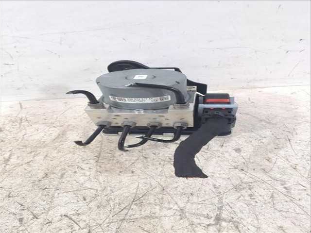 Foto 3ª: Abs Volkswagen T-Roc 1.6 TDI 115CV [DGTE] (2017)