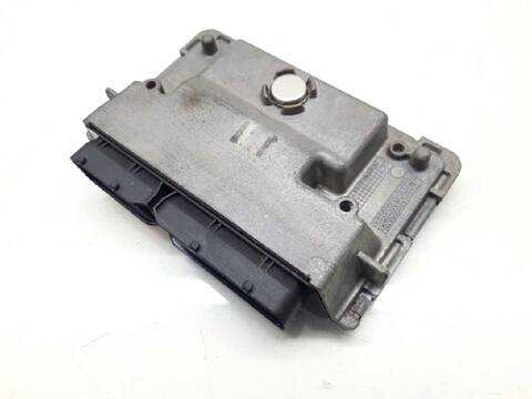 Foto 1ª: Centralita Motor ECU Skoda Fabia AMBITION 60CV 44KW [CGPB] (2012)