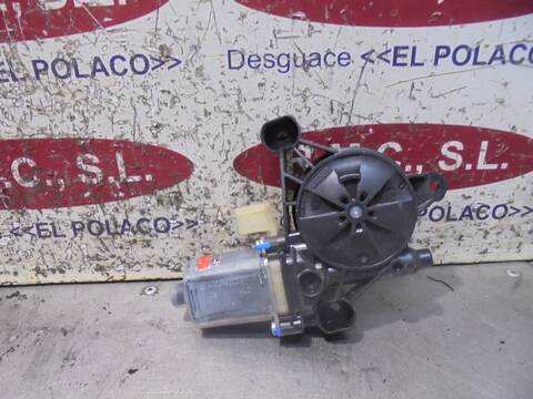 Foto 4ª: Elevalunas Eléctrico Delantero Izquierdo Seat Leon 1.2 TSI 105CV 77KW [CJZ] (2014)