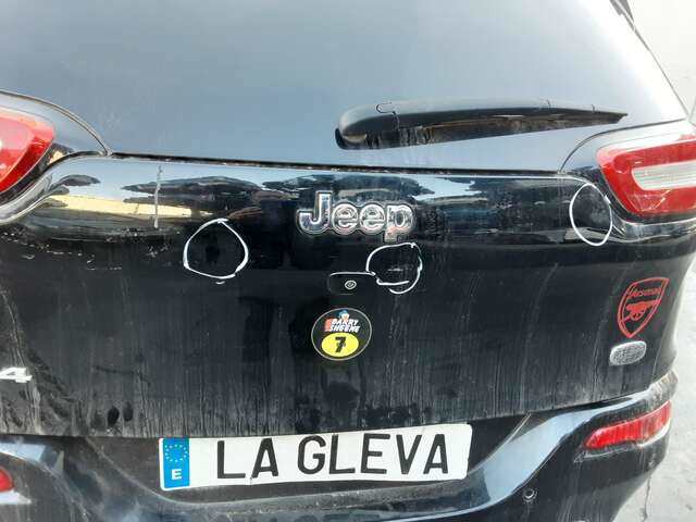 Foto 2ª: Portón Jeep Cherokee 2.2 CRDI200CV [LAU61 (EBV)] (2018)