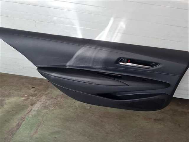 Tapizados Cartoneras Toyota Corolla 2.0 HYBRID MZEH19) 196CV 144KW