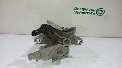 Foto 3ª: Pinza Freno Trasera Izquierdo Volkswagen Golf ADVANCE 105CV 77KW [CAYC] (2009)