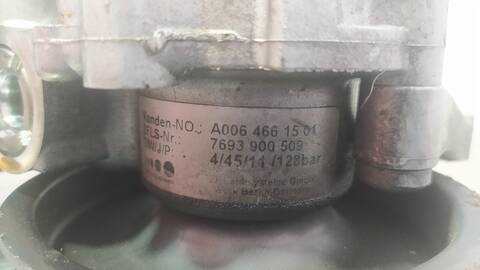 Foto 2ª: Bomba de Direccion Mercedes Clase C 160 C 220 CDI BLUEEFFICIENCY 204.302) COUPE 170CV 125KW [651911] (2011)