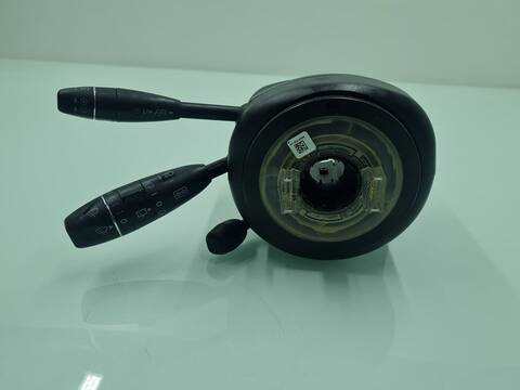 Foto 3ª: Mando Multifuncion Mercedes Clase C 160 220 T CDI 204.208) 170CV 125KW FAMILIAR [OM646811] (2008)