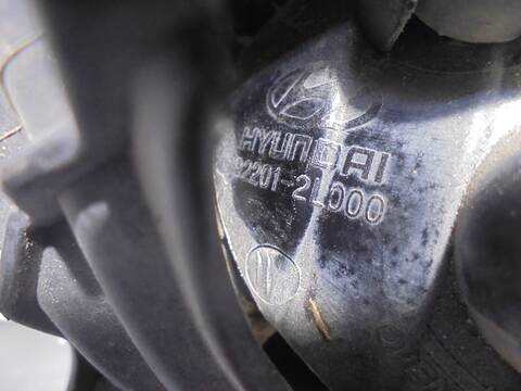 Foto 2ª: Faro Antiniebla Delantero Izquierdo Hyundai i30 1.6 CRDI CAT 116CV 85KW [D4FB] (2008)