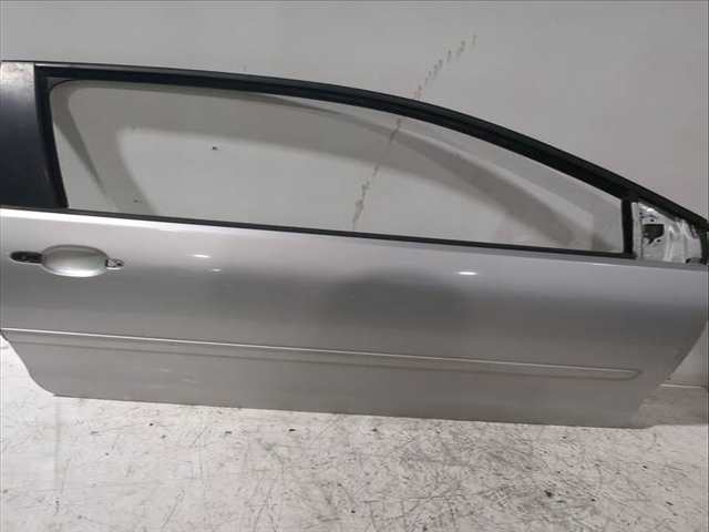 Foto 2ª: Puerta Delantera Derecha Volkswagen Polo 1.9 SDI 64CV 47KW [ASY] (2005)