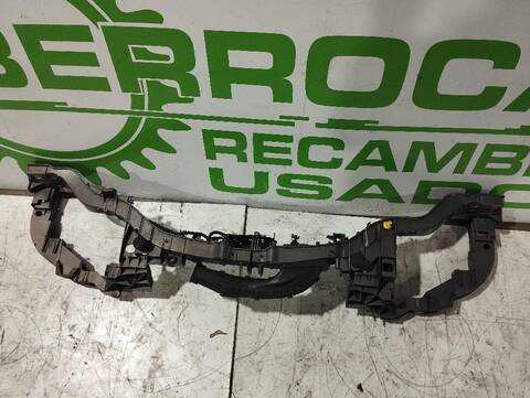 Foto 3ª: Panel Frontal Ford Focus 1.6 TDCI CAT 116CV [T1DA] (2010)