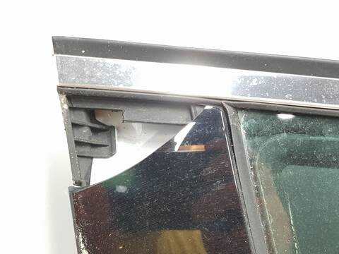 Foto 2ª: Puerta Delantera Derecha Renault Scenic ZEN (2016)