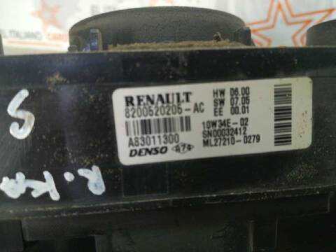 Foto 4ª: Mando Calefacción A. A. Renault Kangoo DYNAMIQUE 106CV 78KW [K9K804] (2010)