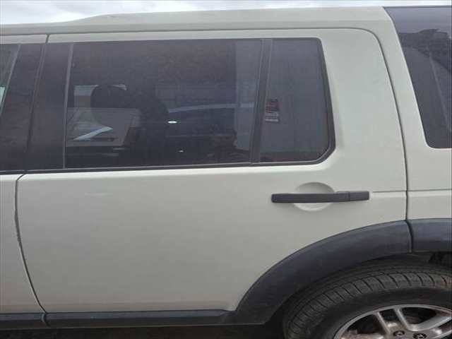 Foto 1ª: Puerta Trasera Izquierda Land Rover Discovery 276DT AUT. (2009)