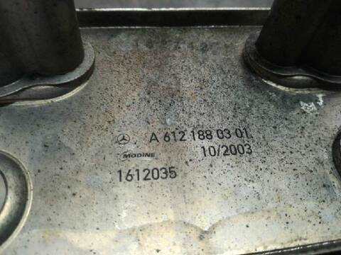 Foto 3ª: Radiador Aceite Mercedes Clase C 160 270 CDI 203.016) BERLINA 170CV 125KW [612962] (2003)