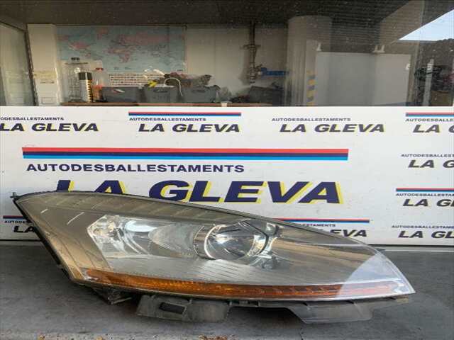 Faro Derecho Citroen C4 2.0 HDI 136CV PICASSO 0CV