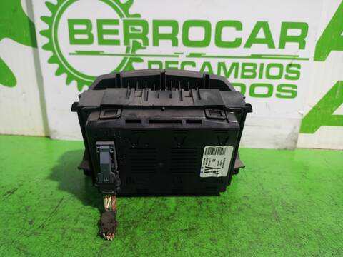 Foto 2ª: Pantalla Multifuncion Opel Zafira 1.9 CDTI 120CV 88KW [Z19DT] (2007)