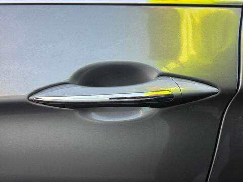 Maneta Exterior Delantera Izquierda Hyundai i40 KLASS BLUE 116CV 85KW