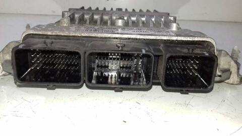 Foto 2ª: Centralita Motor ECU Ford Focus AMBIENTE D) BERLINA 115CV 85KW (2006)