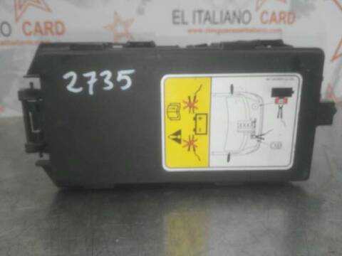Foto 3ª: Caja Reles Fusibles Ford Transit 95CV 70KW