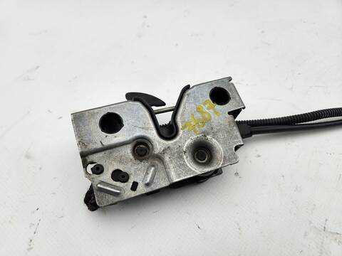 Foto 3ª: Cerradura Capot Volkswagen Tiguan R LINE 150CV [DTSB] (2023)
