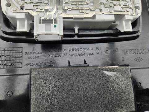 Foto 2ª: Luz Interior Renault Clio 1.5 BLUE DCI 100 B7AD) 101CV 74KW [K9K 876] (2023)