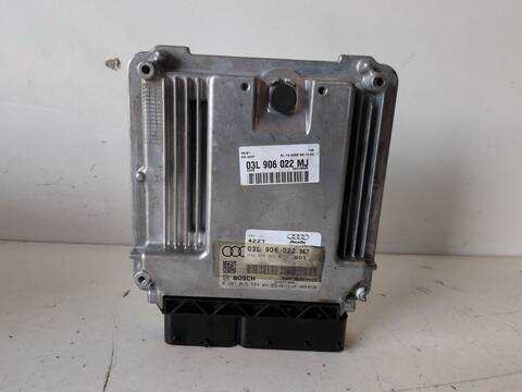 Foto 1ª: Centralita Motor ECU Audi A4 CAGA AVANT (2008)