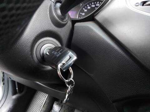 Foto 4ª: Motor de Arranque Kia Carens BASIC 116CV 85KW [D4FD] (2017)