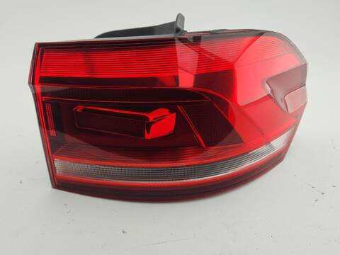 Piloto Trasero Derecho Volkswagen Touran SPORT BMT 150CV 110KW