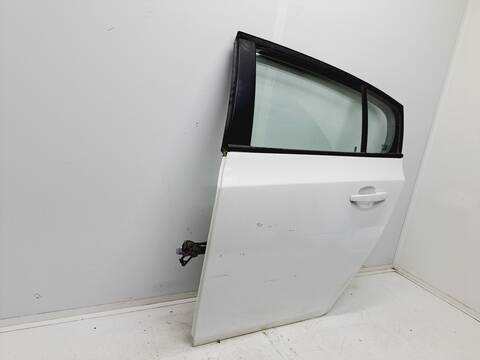 Foto 4ª: Puerta Trasera Izquierda Chevrolet Cruze LS 163CV 120KW [LNP] (2012)