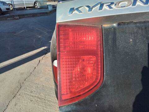 Piloto Portón Izquierdo Ssangyong Kyron 2.0 141CV 104KW