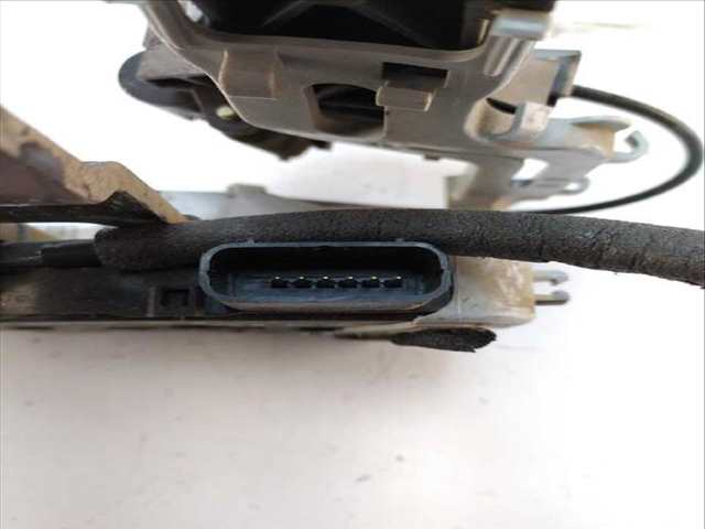 Foto 3ª: Cerradura Puerta Delantera Derecha Hyundai ix20 1.4 CRDI 90CV (2010)