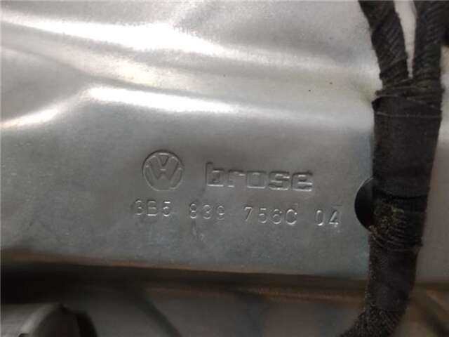 Foto 3ª: Elevalunas Eléctrico Trasero Derecho Volkswagen Passat 2.0 [AZM]