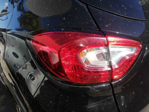 Foto 1ª: Piloto Trasero Izquierdo Renault Captur K9KF6 (2016)