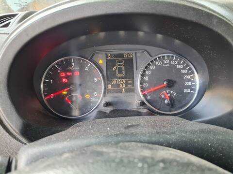 Cuadro de Instrumentos Nissan X-Trail PLATINUM 4X4 150CV 110KW T31)