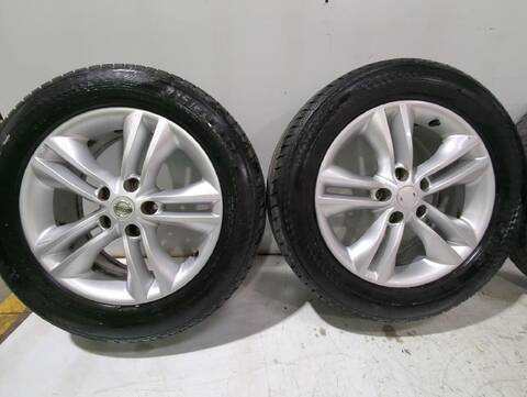 Foto 3ª: Juego LLantas Nissan Qashqai 1.5 DCI 110CV [K9K 430] (2006)