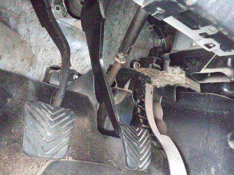 Pedal Freno Mitsubishi Lancer 1.8 CY3A CY6A) 143CV 105KW