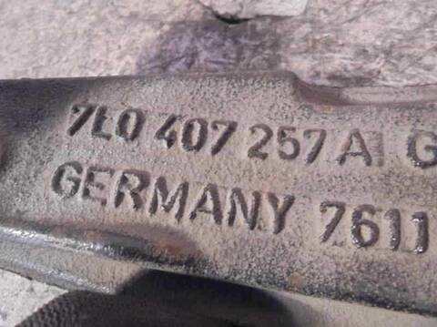 Foto 2ª: Mangueta Delantera Izquierda Volkswagen Touareg 5.0 V10 TDI CAT AYH) 313CV 230KW (2003)