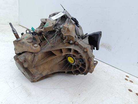 Foto 4ª: Caja Cambios Renault Clio CONFORT DYNAMIQUE 106CV 78KW [K9K N7] (2005)