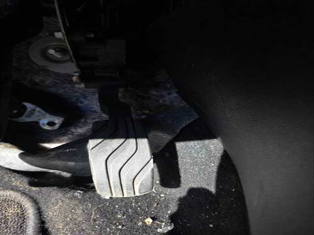 Pedal Acelerador Renault Megane LIMITED 140CV 103KW