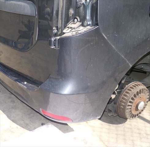 Foto 3ª: Paragolpes Trasero Dacia Dokker 1.5 DCI 2012- [K9KC6] (2015)