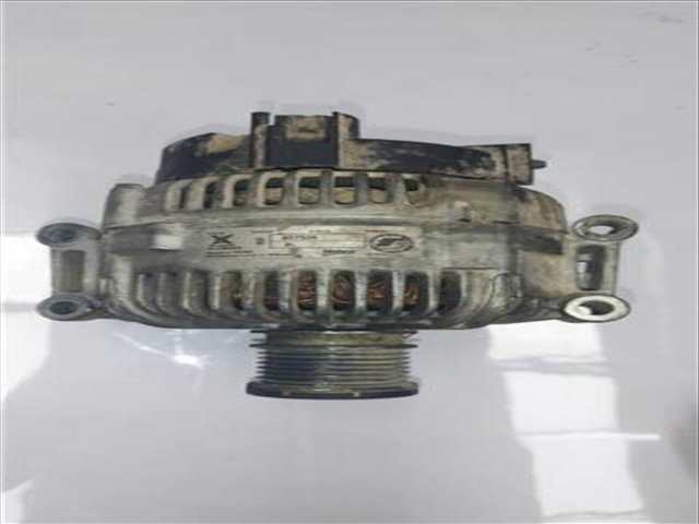 Foto 1ª: Alternador Mercedes Clase E 180 3.2 320 T CDI 211.226) [3 2 LTR. - 150 KW CDI CAT] 204CV FAMILIAR
