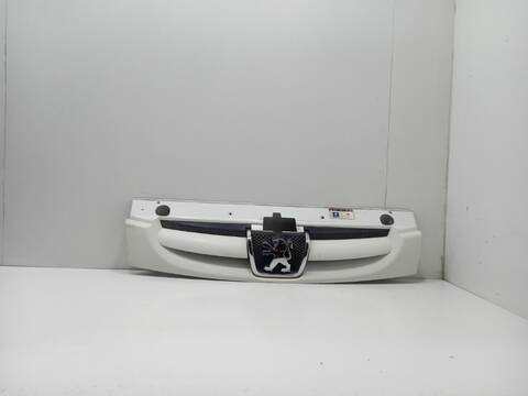 Rejilla Delantera Peugeot Partner 9HX