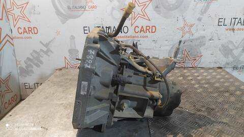 Foto 2ª: Caja Cambios Dacia Duster ACCESS 115CV 84KW [H4M D7] (2019)