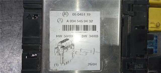 Caja Reles Fusibles Mercedes Clase S 220 3.2 320 CDI (220.025) [3.2 LTR. - 150 KW CDI CAT]