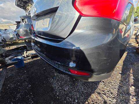 Paragolpes Trasero Ford Focus AMBIENTE 105CV 77KW
