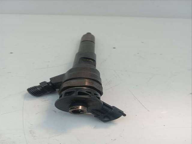 Foto 3ª: Inyectores Renault Clio DYNAMIQUE 90CV 66KW [K9K (608)] (2013)