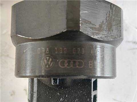Foto 3ª: Inyectores Seat Alhambra 1.9 TDI 115CV 85KW [AUY] (2002)
