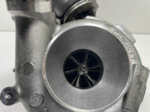 Foto 3ª: Turbocompresor Renault Laguna GRANDTOUR (2011)