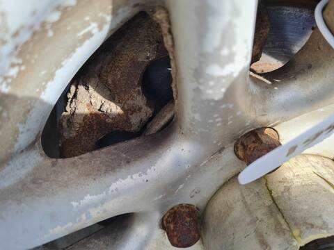 Pinza Freno Delantera Derecho Nissan Terrano AVENUE 118CV 87KW