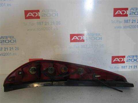 Foto 2ª: Piloto Trasero Derecho Ford Mondeo 2.0 16V TDDI - TDCI 115CV 85KW FAMILIAR [D6BA] (2001)