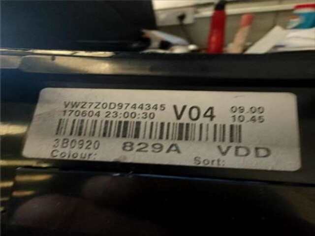 Cuadro de Instrumentos Volkswagen Passat 1.9 HIGHLINE [1.9 LTR. - 96 KW TDI]