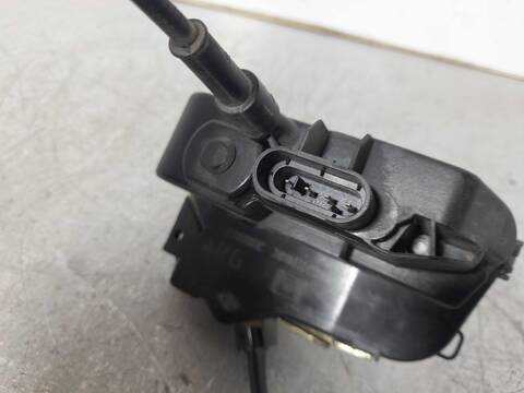 Foto 2ª: Cerradura Puerta Trasera Izquierda Renault Espace DYNAMIQUE 150CV 110KW [G9T J7] (2006)